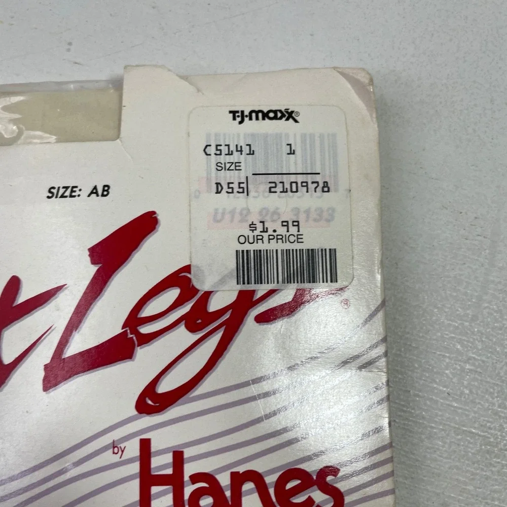 Vintage Great Legs by Hanes Sheer Control Top Sandalfoot Pantyhose Pearl Size AB